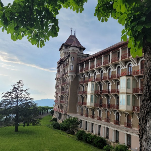  Swiss Hotel Management School